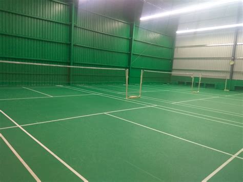 Badminton courts near me - Many clubs have magnificent badminton courts in Dubai where you can test your hand-eye coordination and practice this popular racquet sport. Take a look at some of the top badminton courts in Dubai, so you no longer have to Google “Where can I play badminton in Dubai” or “Badminton court near me” ever again.